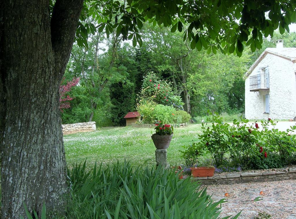 Bed and Breakfast Le Colombier Villeneuve-sur-Lot Exterior foto
