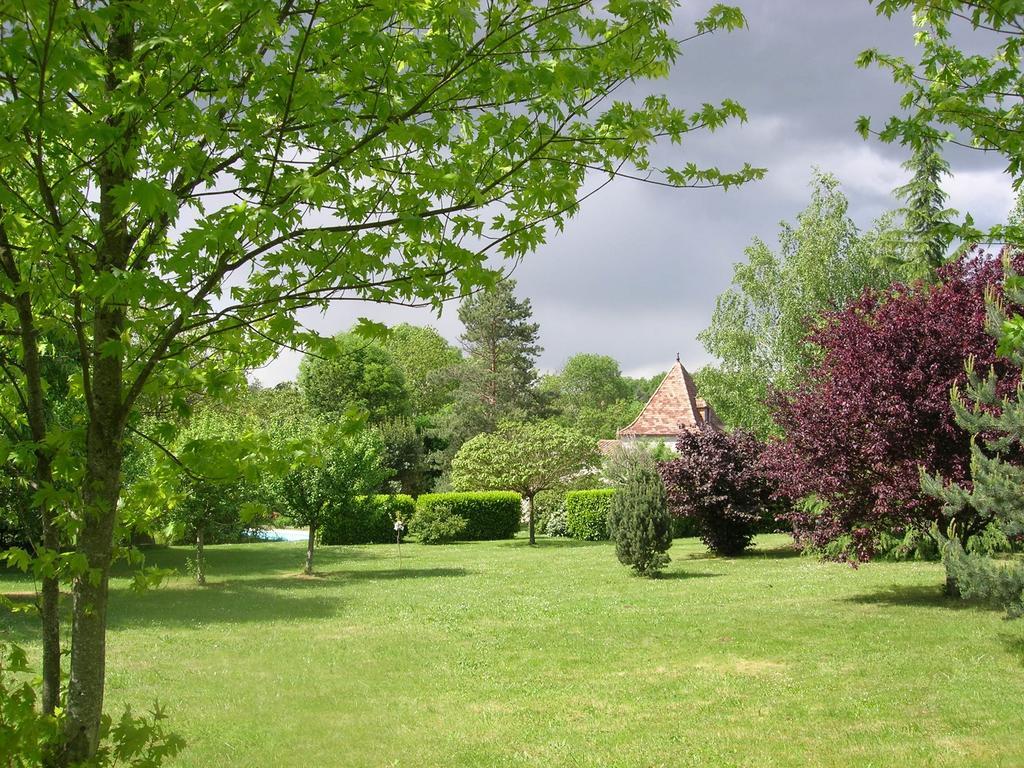 Bed and Breakfast Le Colombier Villeneuve-sur-Lot Exterior foto