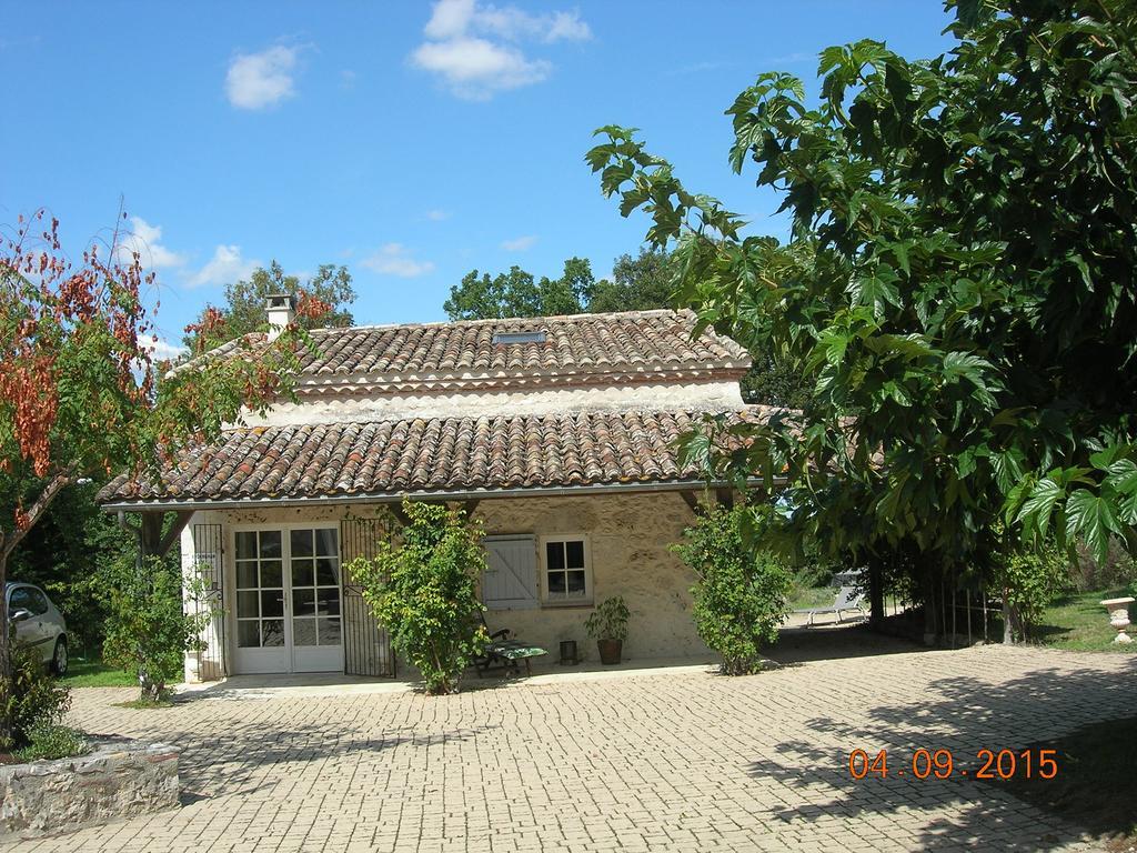 Bed and Breakfast Le Colombier Villeneuve-sur-Lot Exterior foto